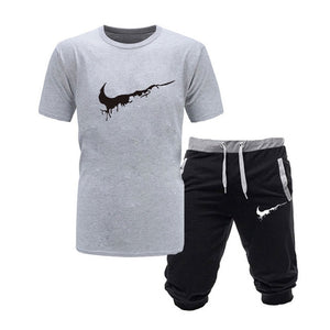 2019 New Men Fashion Two Pieces Sets T Shirts+Shorts Suit Men Summer Tops Tees Fashion Tshirt