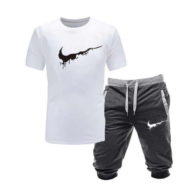 2019 New Men Fashion Two Pieces Sets T Shirts+Shorts Suit Men Summer Tops Tees Fashion Tshirt